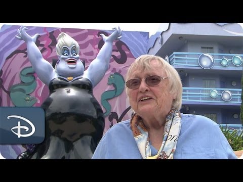 Actress Pat Carroll Adds to An Ursula Sketch | Disney's Art of Animation Resort - UC1xwwLwm6WSMbUn_Tp597hQ