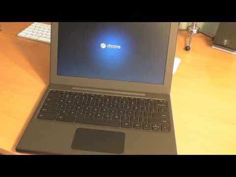 Unboxing: Google Chrome OS Notebook (Cr-48) - UCTikFhzCiIXfOMS7D29dvYg