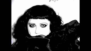 Beth Ditto - I wrote the book (With Lyrics)