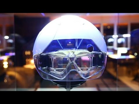 Daqri's Smart Helmet Hands On - UCCjyq_K1Xwfg8Lndy7lKMpA