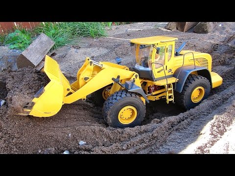 RC ADVENTURES - 1/14 Scale Earth Mover 870K Hydraulic Wheel Loader - Backyard Fun - UCxcjVHL-2o3D6Q9esu05a1Q