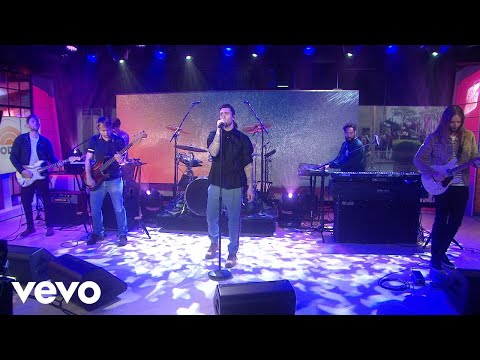 Maroon 5 - What Lovers Do (Live On The Today Show/2017) - UCN1hnUccO4FD5WfM7ithXaw