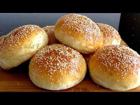 САМЫЕ ВКУСНЫЕ БУЛОЧКИ с КУНЖУТОМ для гамбургеров очень мягкие Hamburger Buns Burger Bun Bánh mì Tròn - UCwZ6TJuh2PsR83k5PkkQx4A