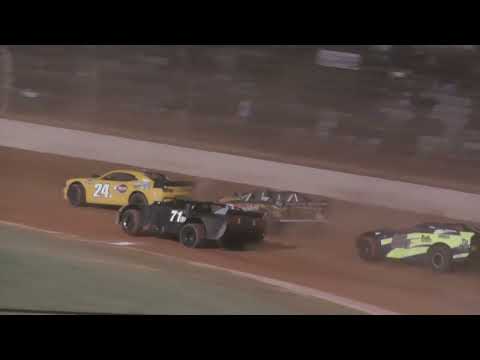 Super Saloon Feature 29 Dec 2014 Baypark - dirt track racing video image