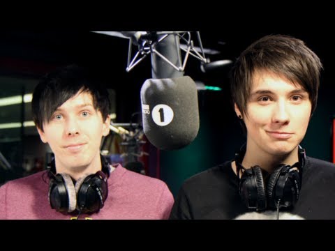 Dan and Phil Season 1 Episode 1 - Highlights - UC-FQUIVQ-bZiefzBiQAa8Fw