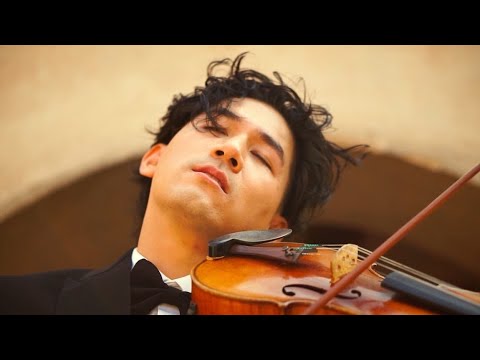 Iskandar Widjaja-Sepasang mata bola(Music Video)