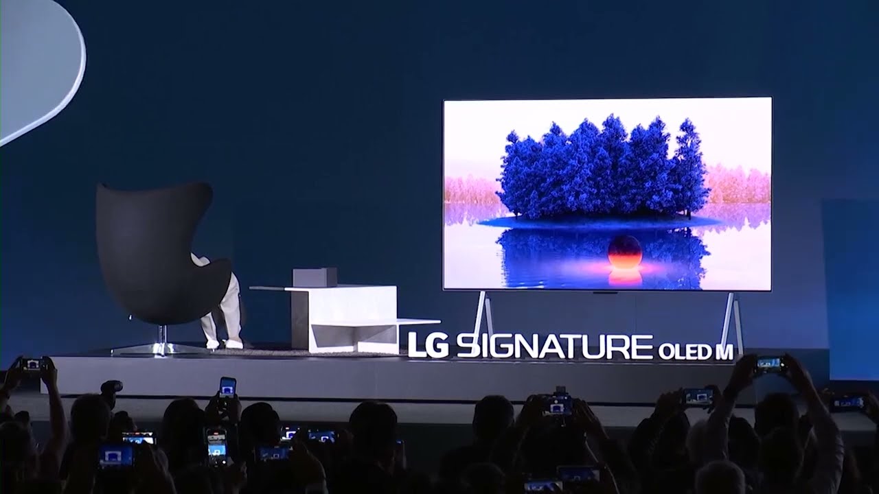 CES: LG unveils 97-inch wireless OLED TV