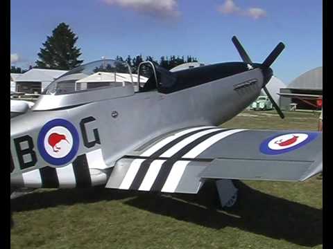 Titan P51D  Mustang (Kiwi Mustang) up close - UCQ2sg7vS7JkxKwtZuFZzn-g