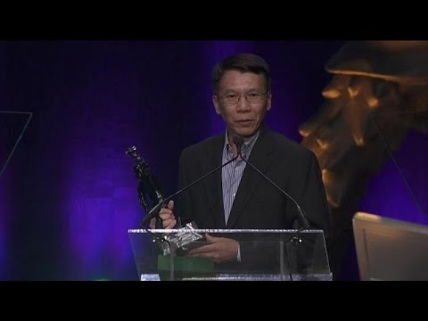 Uber Wins Best Overall Startup at the 9th Annual Crunchies - UCCjyq_K1Xwfg8Lndy7lKMpA