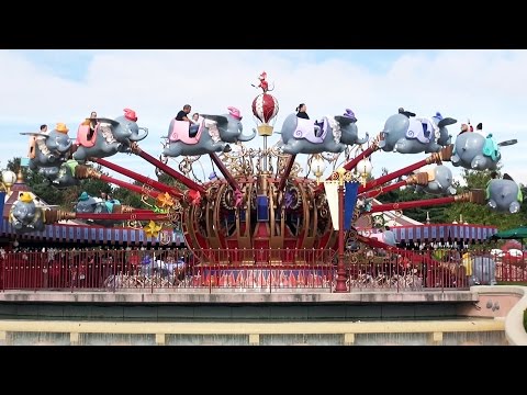 Dumbo The Flying Elephant Full POV Ride at Disneyland Paris, Fantasyland 2016 - UCe-gHr2O_LP7t0YJYHZQZlg