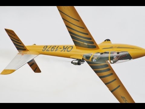 50% SCALE FOX JET GLIDER ALI MACHINCHY BMFA NATS RC MODEL AIRCRAFT SHOW - 2014 - UCMQ5IpqQ9PoRKKJI2HkUxEw