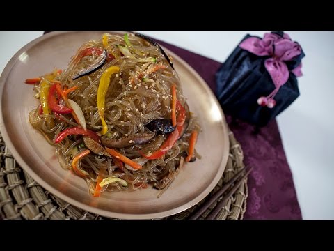 Korean Japche (fried noodles) Recipe - Korean Series video 3 - CookingWithAlia - Episode 375 - UCB8yzUOYzM30kGjwc97_Fvw