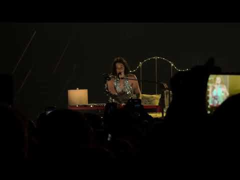 Gracie Abrams - Unsteady - Live at Motorpoint Arena Nottingham
