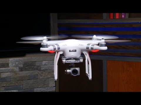 DJI's Phantom 3 Advanced drone delivers rock-steady aerial photos and video - UCOmcA3f_RrH6b9NmcNa4tdg