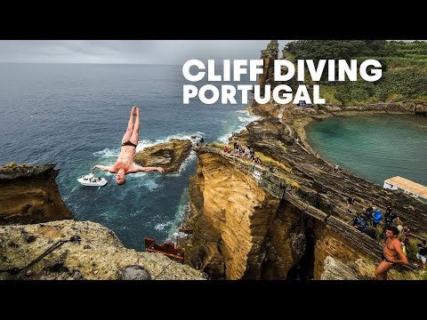 Diving from a Rocky Cliff in Portugal - Red Bull Cliff Diving 2015 - UCblfuW_4rakIf2h6aqANefA