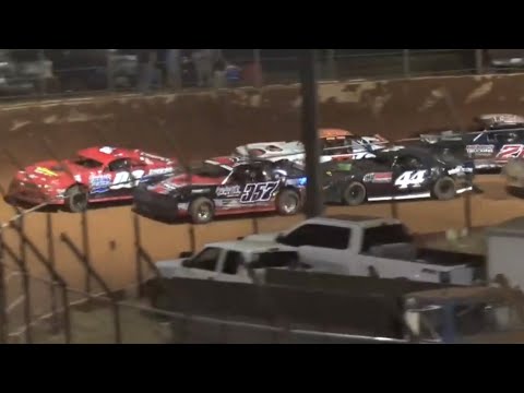 Stock V8 at Winder Barrow Speedway 8/31/2024 - dirt track racing video image