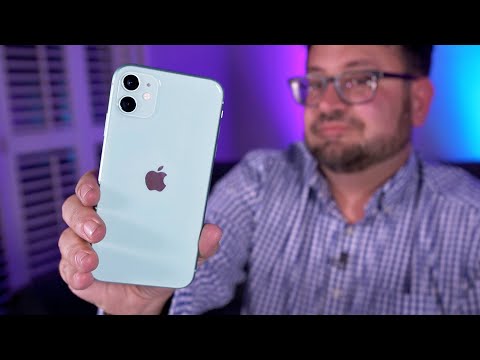 Unboxing the iPhone 11 with clear Apple phone case - UCOmcA3f_RrH6b9NmcNa4tdg