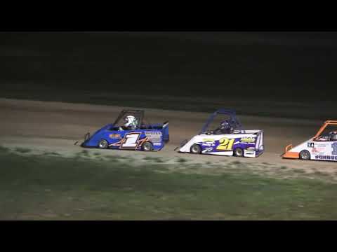Mini Wedge 10-14 at I-96 Speedway, Michigan on 04-29-2022!! - dirt track racing video image