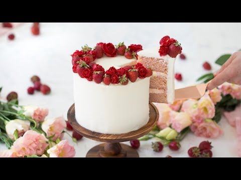 How to make a Strawberry Cake - UCTvYEid8tmg0jqGPDkehc_Q