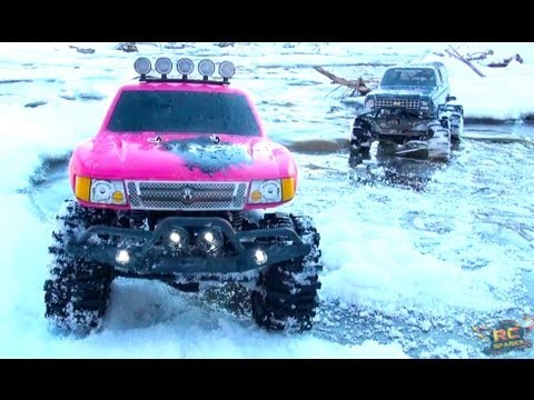 RC ADVENTURES - PINKY & The Beast Winter Trailing - Part 2 - 4x4 Trucks & Bloopers! - UCxcjVHL-2o3D6Q9esu05a1Q