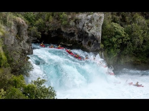 Ben Brown Kayaks Huka Falls 2013 - UCblfuW_4rakIf2h6aqANefA