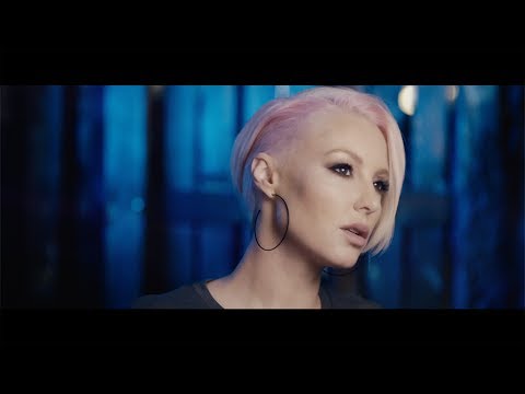 Cosmic Gate & Emma Hewitt - Tonight (Official Music Video) - UCvYuEpgW5JEUuAy4sNzdDFQ