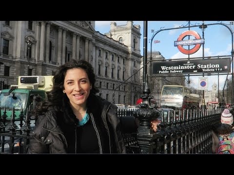 How to Ride the London Tube | Expedia Viewfinder Travel Blog - UCGaOvAFinZ7BCN_FDmw74fQ