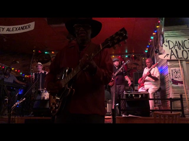 Chicago Blues Music and Apparel at Kingston Mines