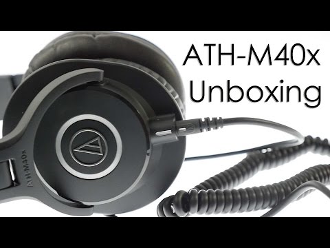 Audio Technica ATH M40X Headphones Unboxing - UCO2WJZKQoDW4Te6NHx4KfTg