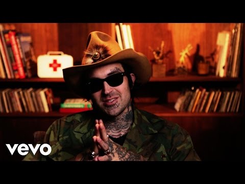 Yelawolf - A.K.A. Yelawolf - UC2pmfLm7iq6Ov1UwYrWYkZA