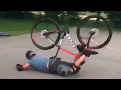 Best Wipeouts & Bails of 2017! - UCIJ0lLcABPdYGp7pRMGccAQ