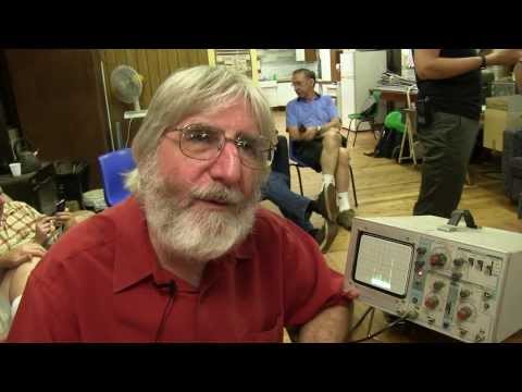 EEVblog #575 - DIY 1970s Spectrum Analyser - UC2DjFE7Xf11URZqWBigcVOQ