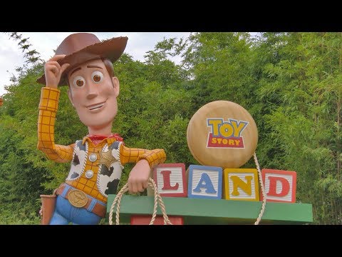 Toy Story Land FULL walking tour in Disney's Hollywood Studios at Walt Disney World - UCYdNtGaJkrtn04tmsmRrWlw