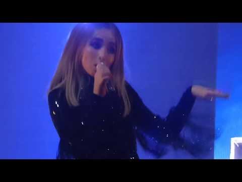 04 -  Sabrina Carpenter - Mona Lisa (Live Clip) @ UC Theatre Taube Family Music Hall