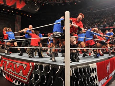 Raw: SmackDown vs. Raw Battle Royal - UCJ5v_MCY6GNUBTO8-D3XoAg