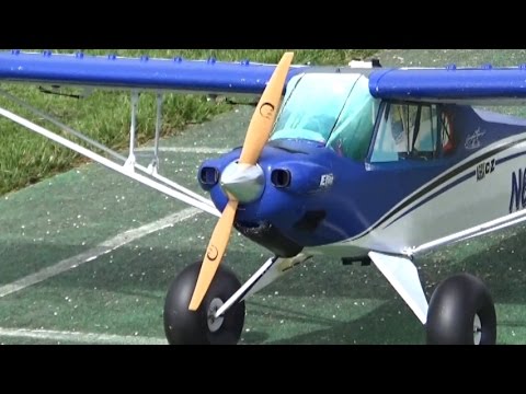 Carbon Z Cub with Xoar Beechwood Prop - UCArUHW6JejplPvXW39ua-hQ