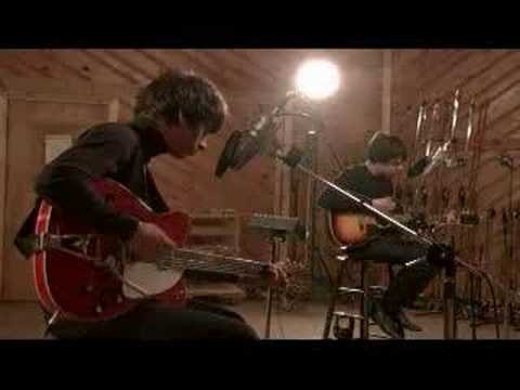 The Last Shadow Puppets - The Meeting Place (Live at Avatar Studios)
