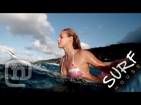 Girls, Guys, Dating Drama & Competitive Surfing: Surf House Ep. 5 - UCsert8exifX1uUnqaoY3dqA