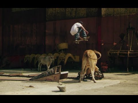 Slow Motion Skating in the Dominican Republic - Luis Tolentino 2012 - UCblfuW_4rakIf2h6aqANefA