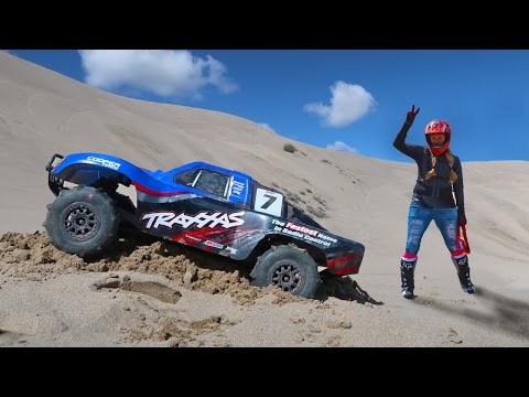 Wow! Amazing RC Truck Impossible Sand Dune Race! - UCneC60ueLDbk6NVzMHUUhKg