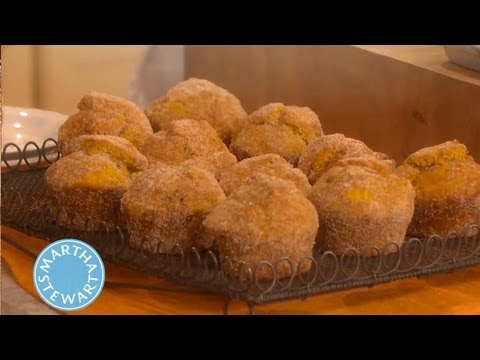 Fall Pumpkin Doughnut Muffins | Thanksgiving Recipes |Martha Stewart - UC6JBm9OAkpI6NUBV_NsLxTA