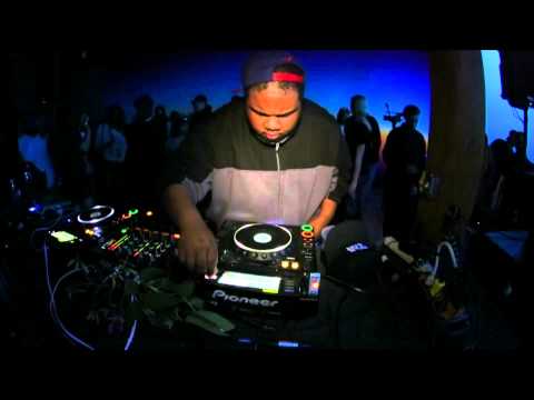 DJ Earl Boiler Room LA DJ Set - UCGBpxWJr9FNOcFYA5GkKrMg
