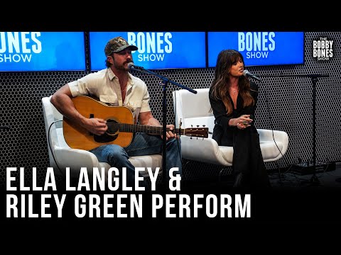 Ella Langley and Riley Green Perform “You Look like You Love Me”