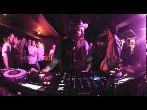 Andrew Weatherall B2B Ivan Smagghe Boiler Room DJ Set - UCGBpxWJr9FNOcFYA5GkKrMg