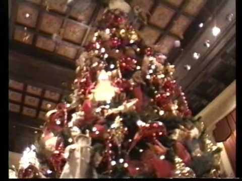 Chicago at Christmas  part 1 - UCvW8JzztV3k3W8tohjSNRlw