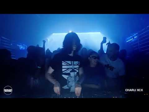 So I (PRE-Remix) - Charli XCX feat. a. g. cook