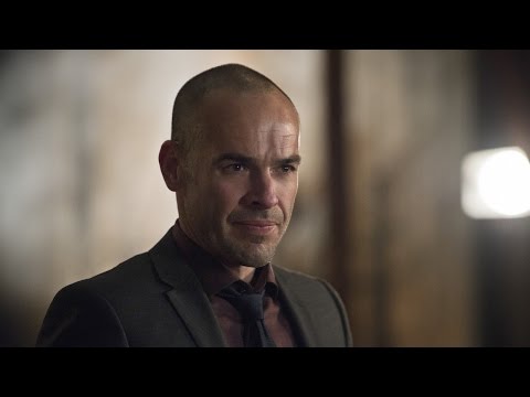 Arrow: Paul Blackthorne Season 4 Interview - Comic-Con 2015 - UCKy1dAqELo0zrOtPkf0eTMw