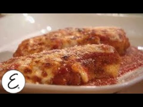 Classic Italian Chicken Parmigiana Recipe - Emeril's Classic Dishes - Emeril Lagasse - UC5SJjoYO0cKJmx37WGT8amg