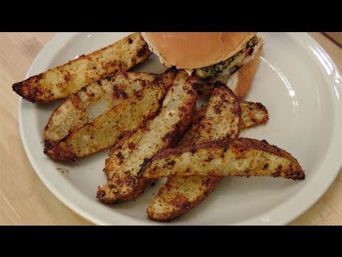 Grilled Chili Steak Fries - Recipe by Laura Vitale - Laura in the Kitchen Episode 120 - UCNbngWUqL2eqRw12yAwcICg