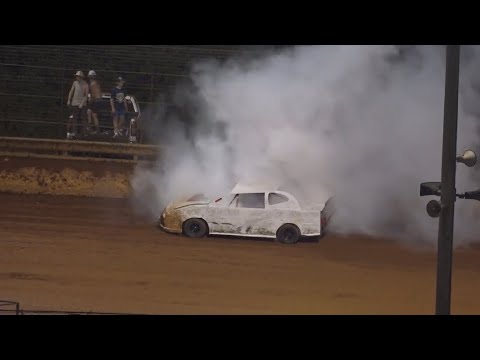 Stock 4 at Lavonia Speedway 7/5/2024 - dirt track racing video image